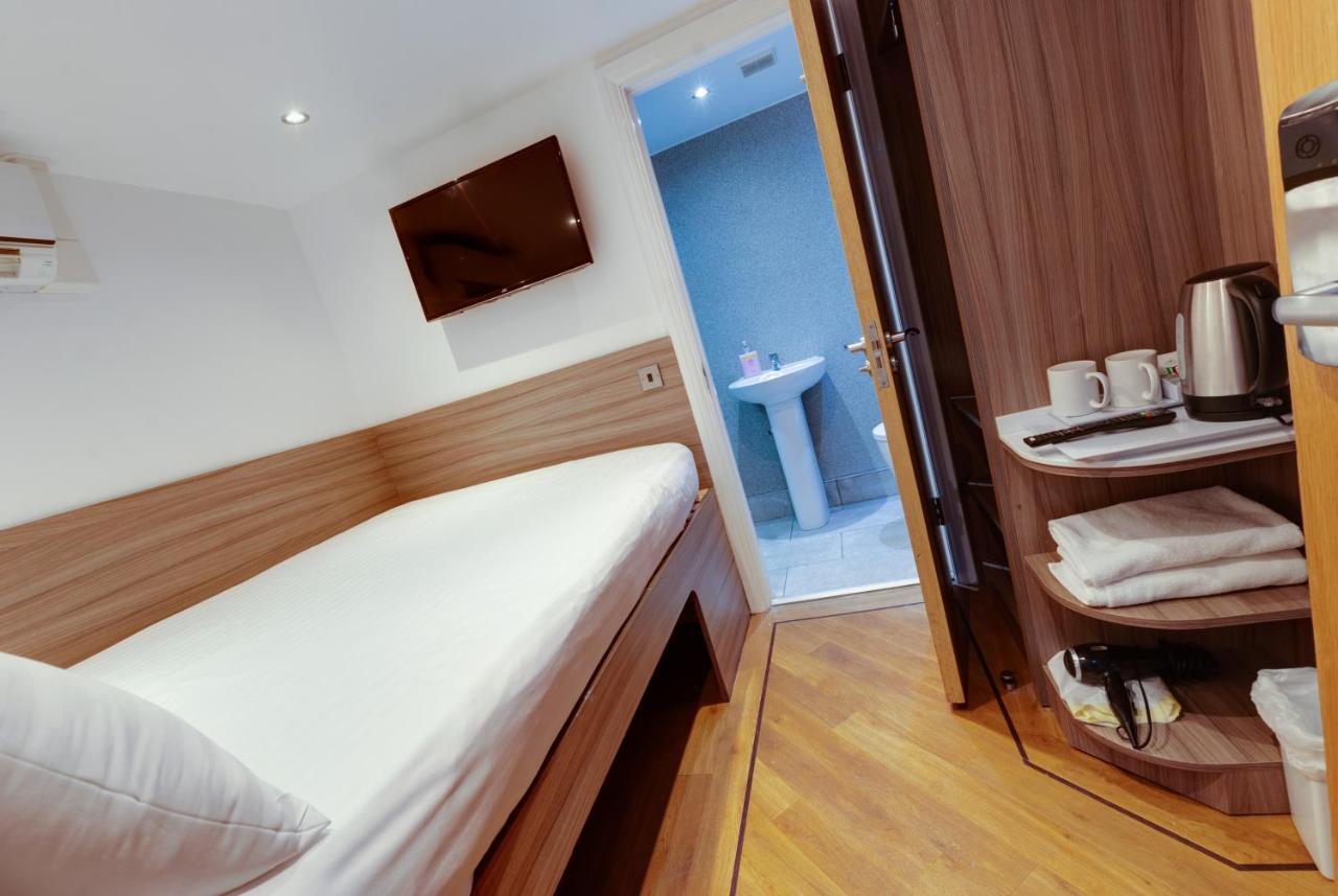 The Podworks Hotel Liverpool Exterior photo